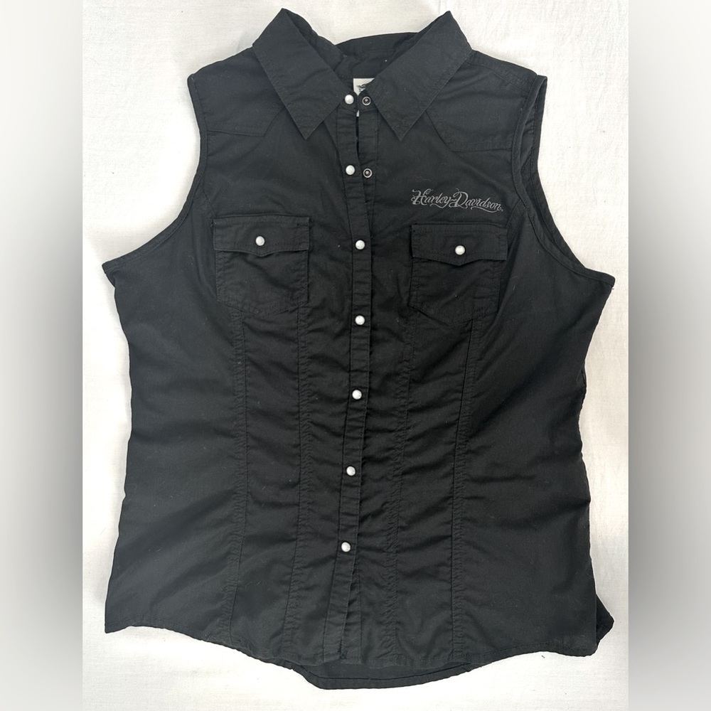 Harley Davidson Embroidered Sleeveless Pearl Snap Front Vest, Size Large